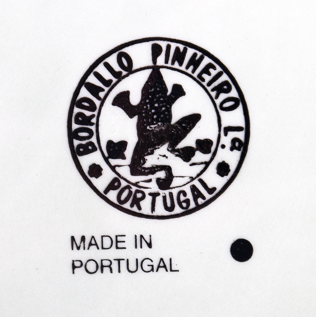 Set of Cabbage Leaf Serving Dishes