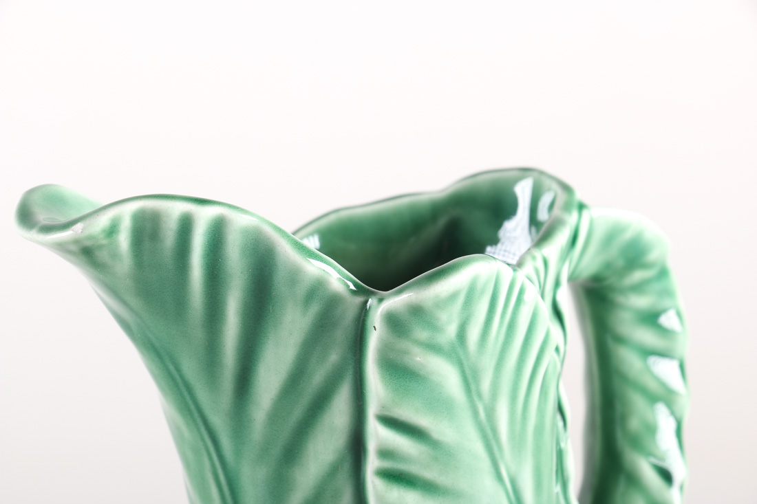 Set of Cabbage Leaf Serving Dishes