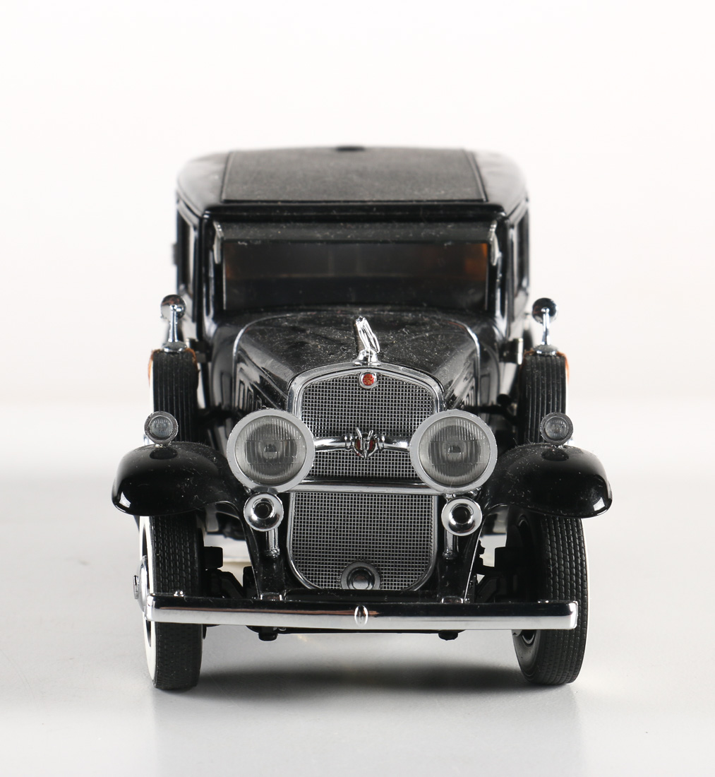 Franklin Mint 1930 Cadillac V16 LWB Imperial Sedan Al Capone