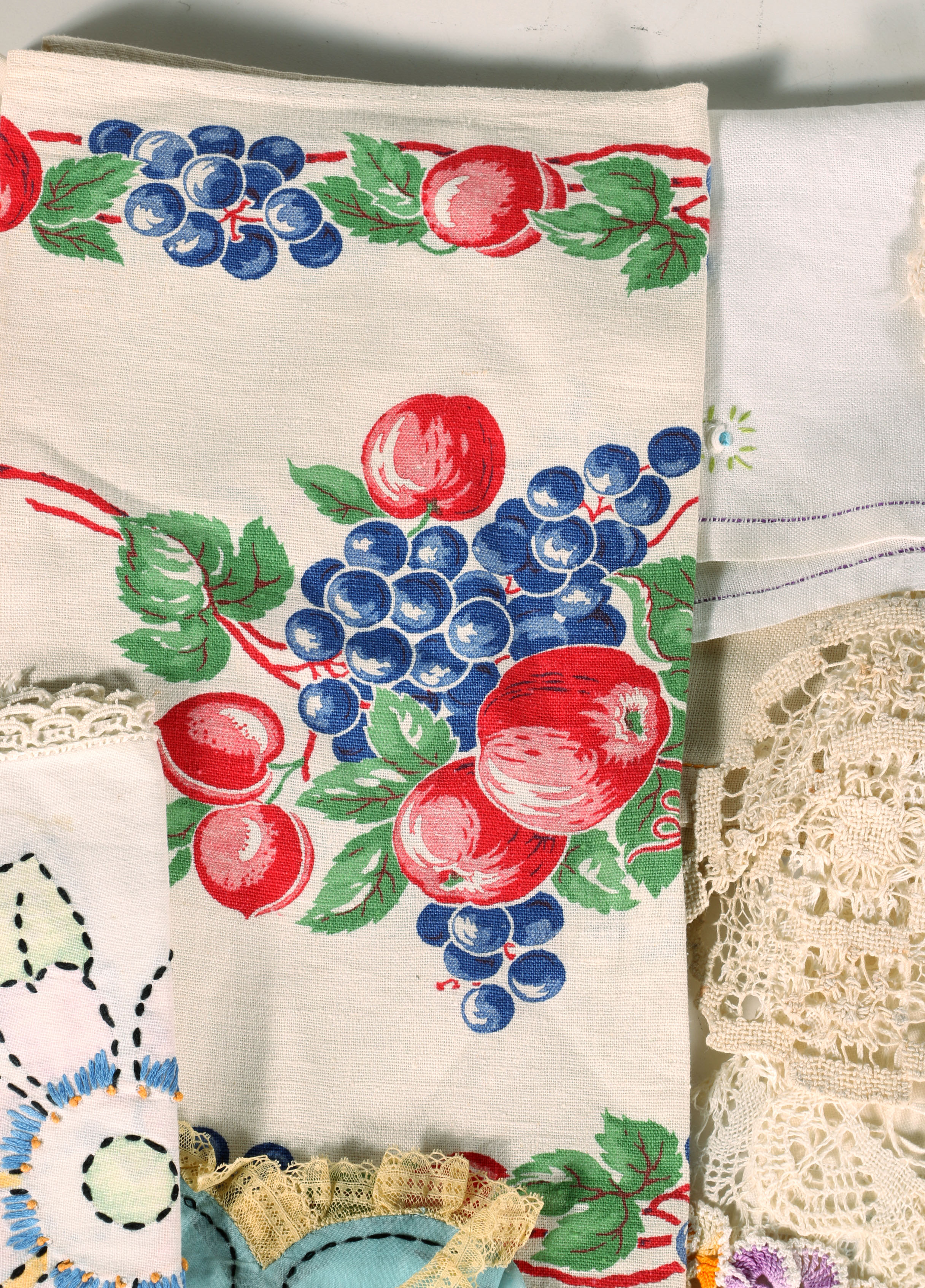 Assortment of Vintage Lace And Linens