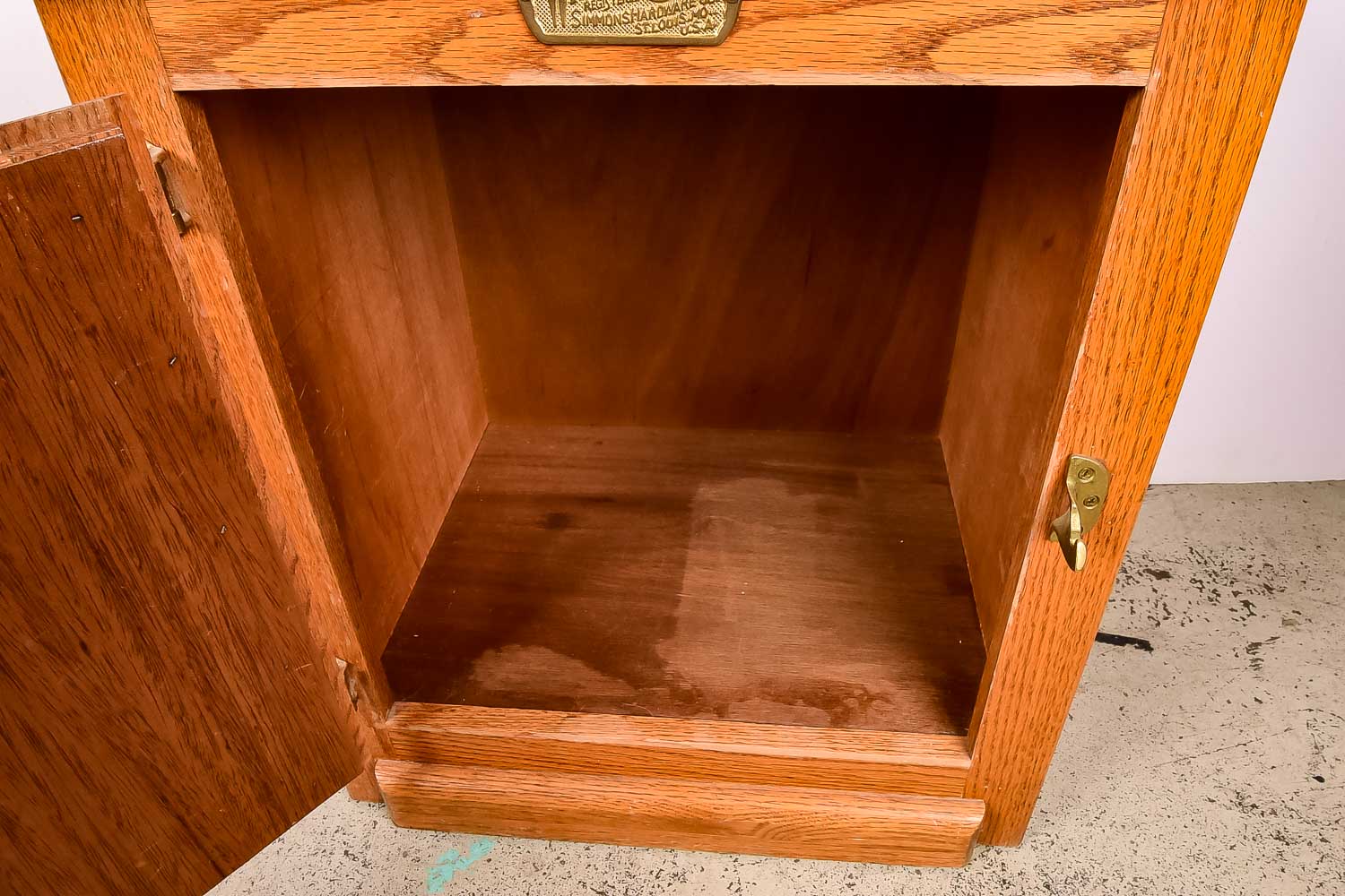 "White Clad" Ice Chest-Style Cabinet