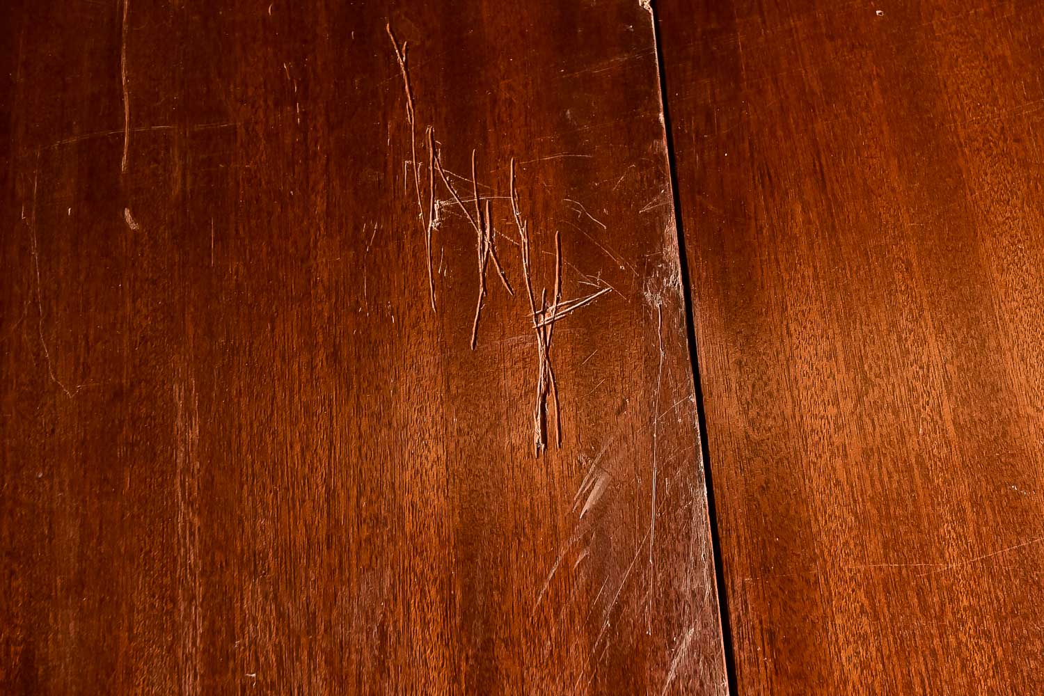 Vintage Duncan Phyfe Style Mahogany Dining Table