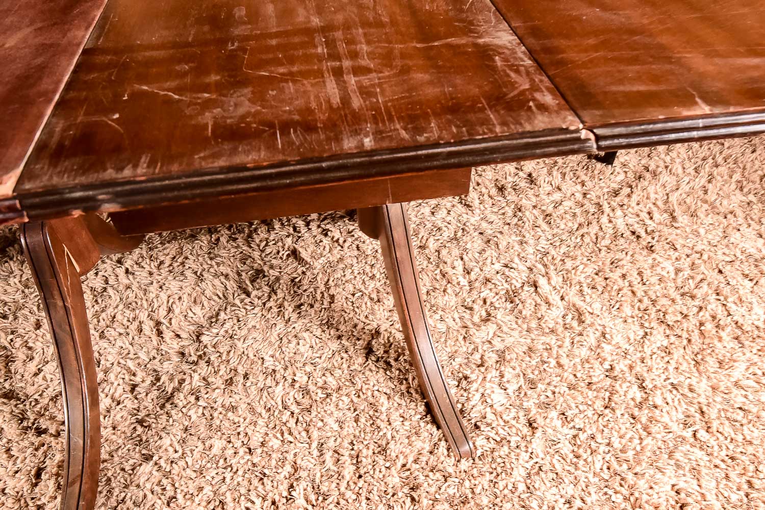 Vintage Duncan Phyfe Style Mahogany Dining Table