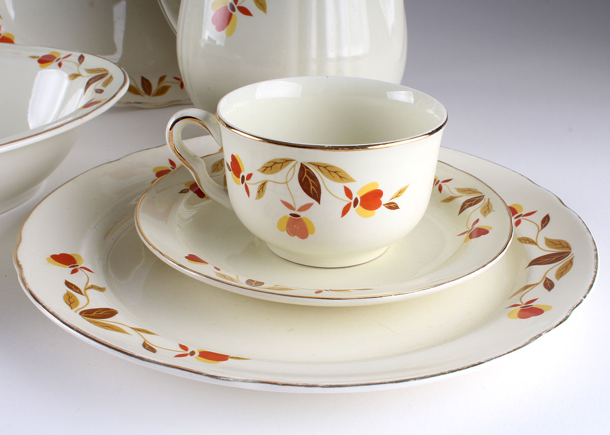 Vintage Hall's Superior "Autumn Leaf" Mary Dunbar Dinnerware