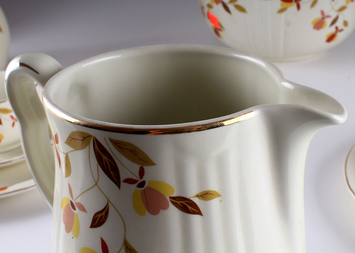 Vintage Hall's Superior "Autumn Leaf" Mary Dunbar Dinnerware