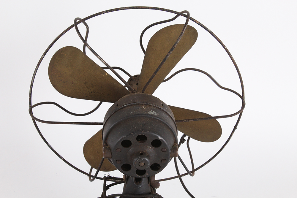 Small Vintage Polar Cub Fan