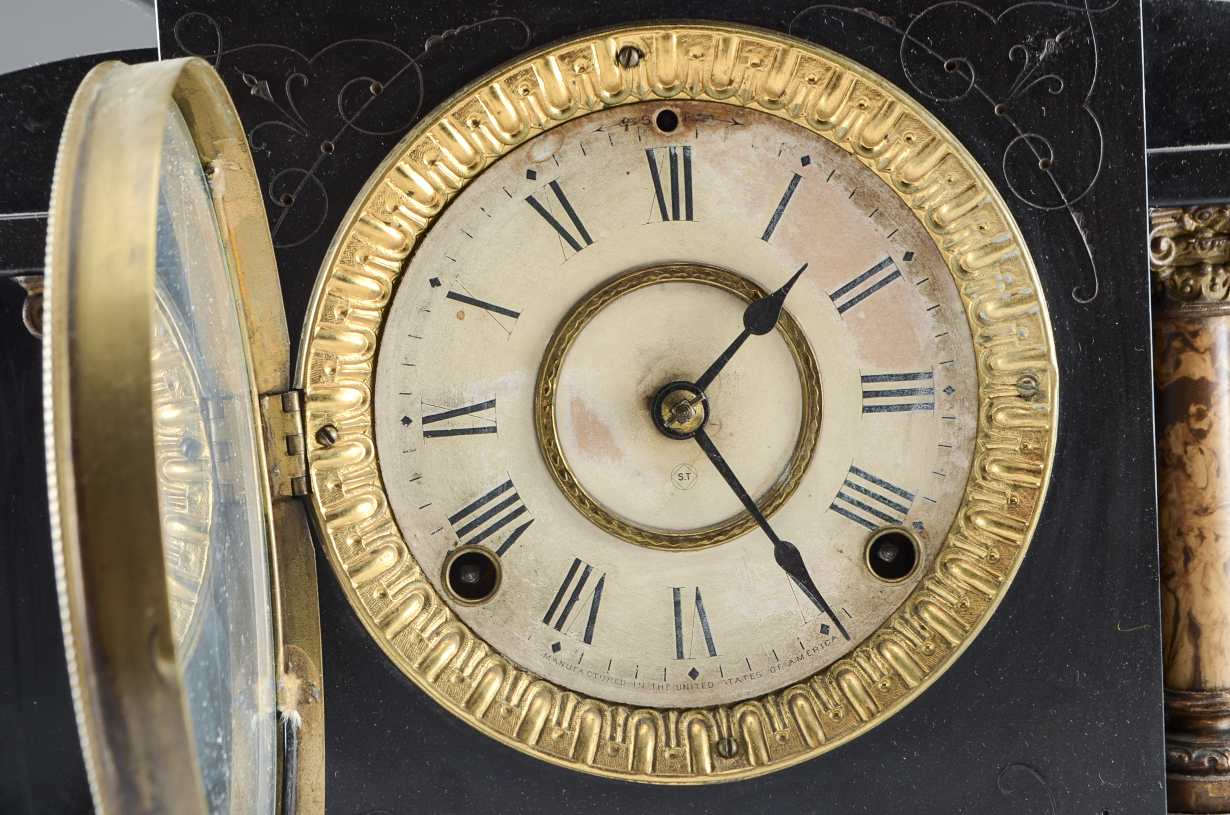 Antique Seth Thomas Co. "Adamantine" Mantel Clock