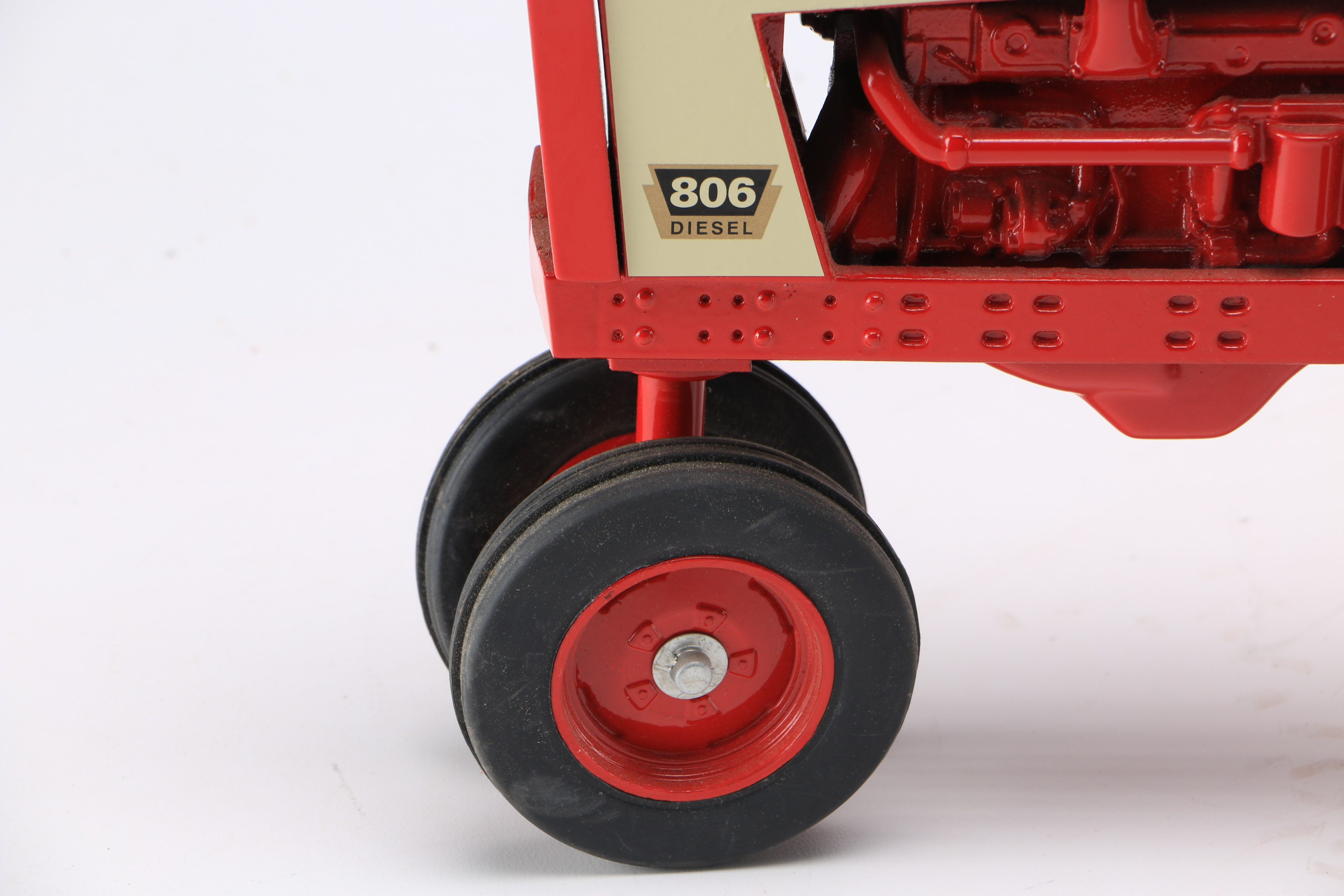 Farmall 806 Diesel  Die-Cast Tractor