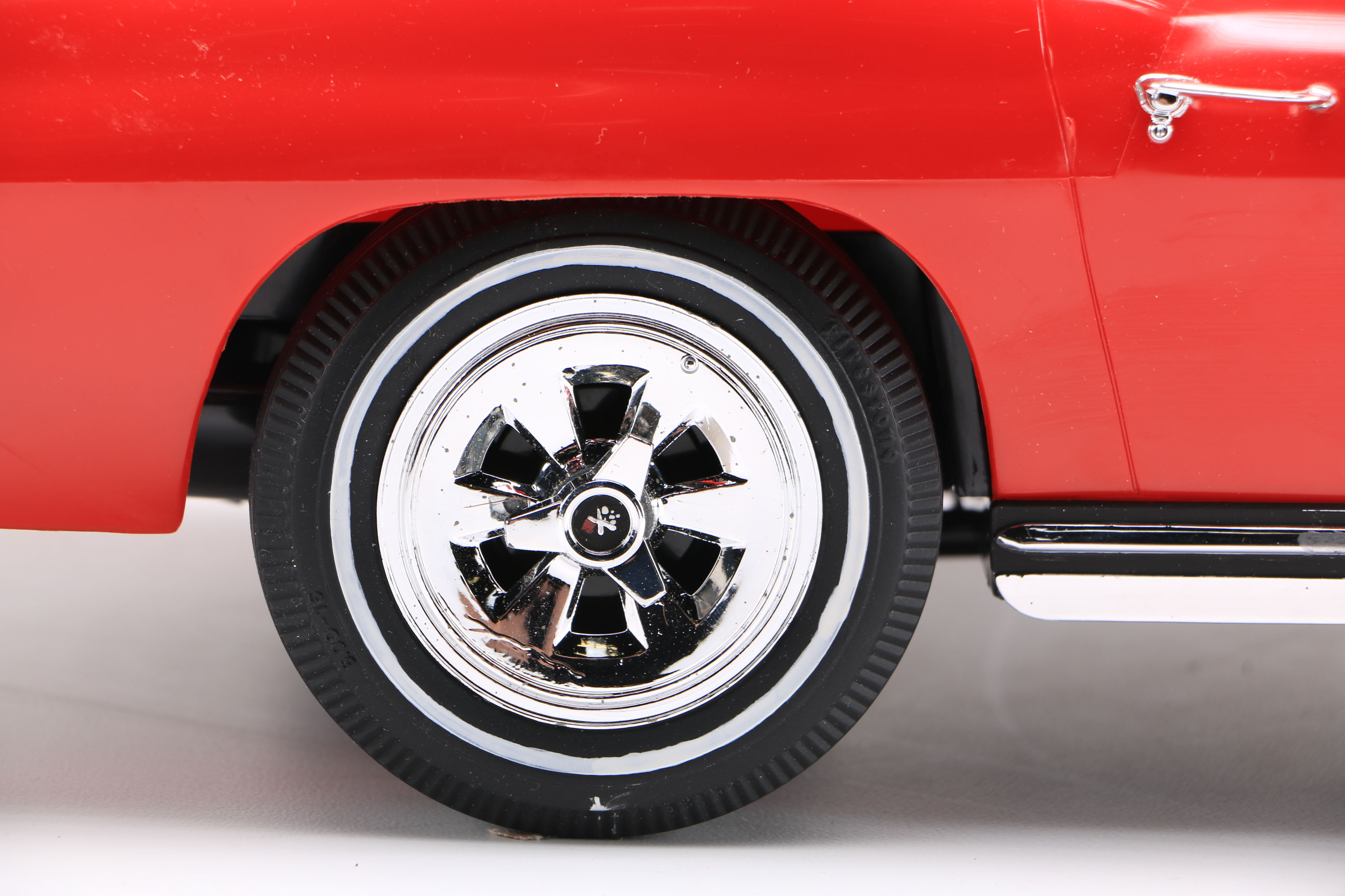 1965 Chevrolet Corvette 1:8 Scale Model by Monogram