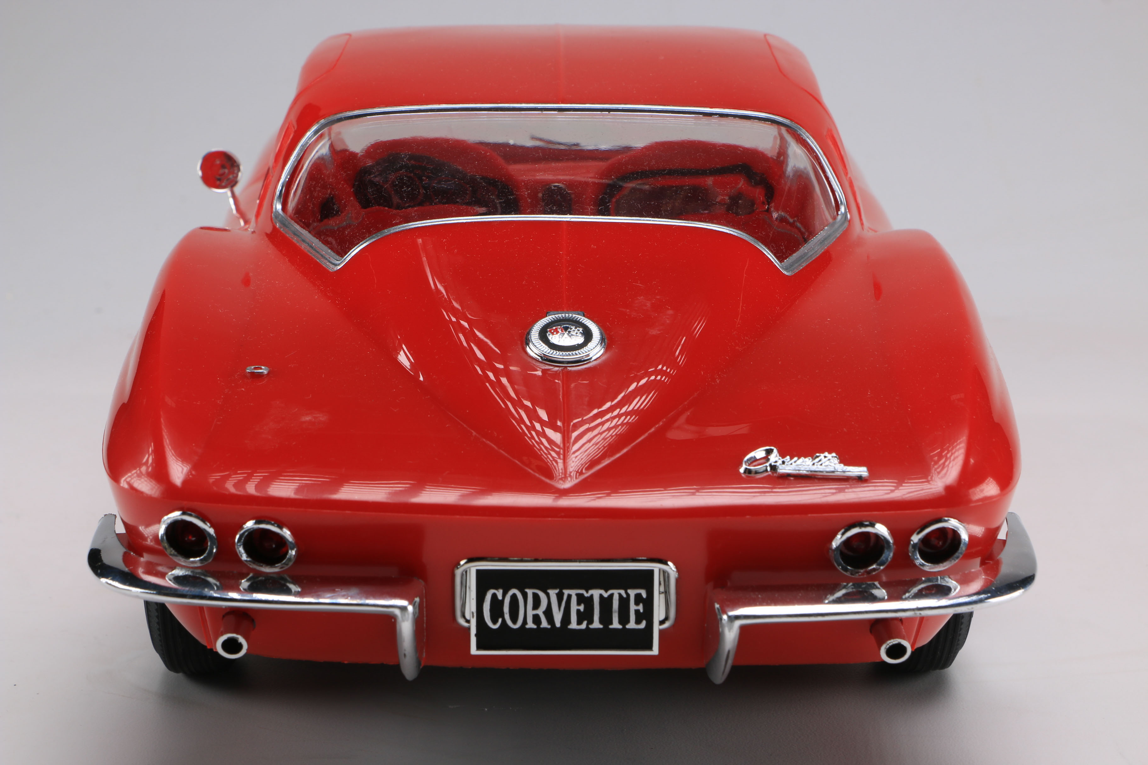 1965 Chevrolet Corvette 1:8 Scale Model by Monogram