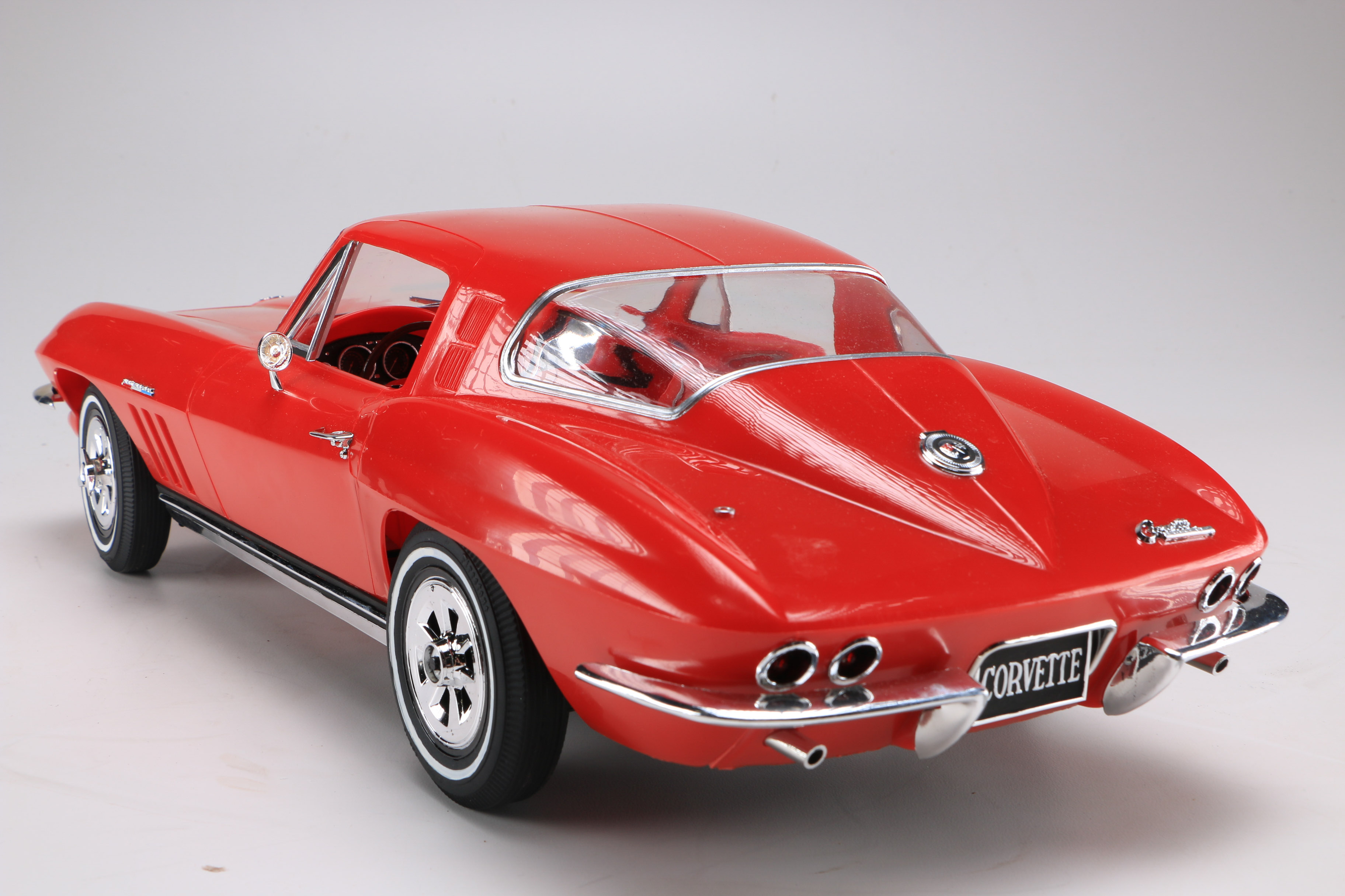 1965 Chevrolet Corvette 1:8 Scale Model by Monogram