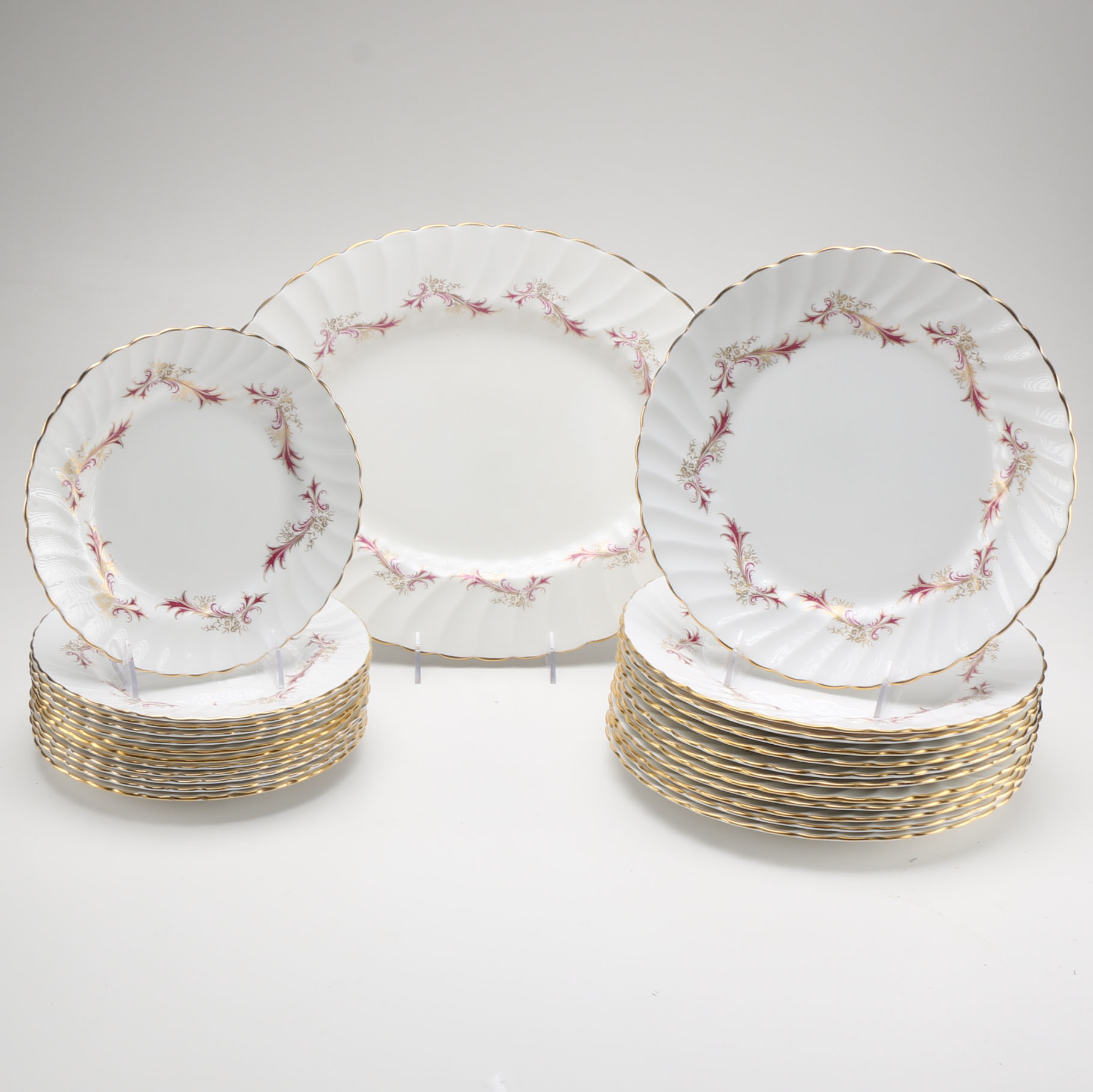 Tuscan Fine Bone China "Sandringham" China Set