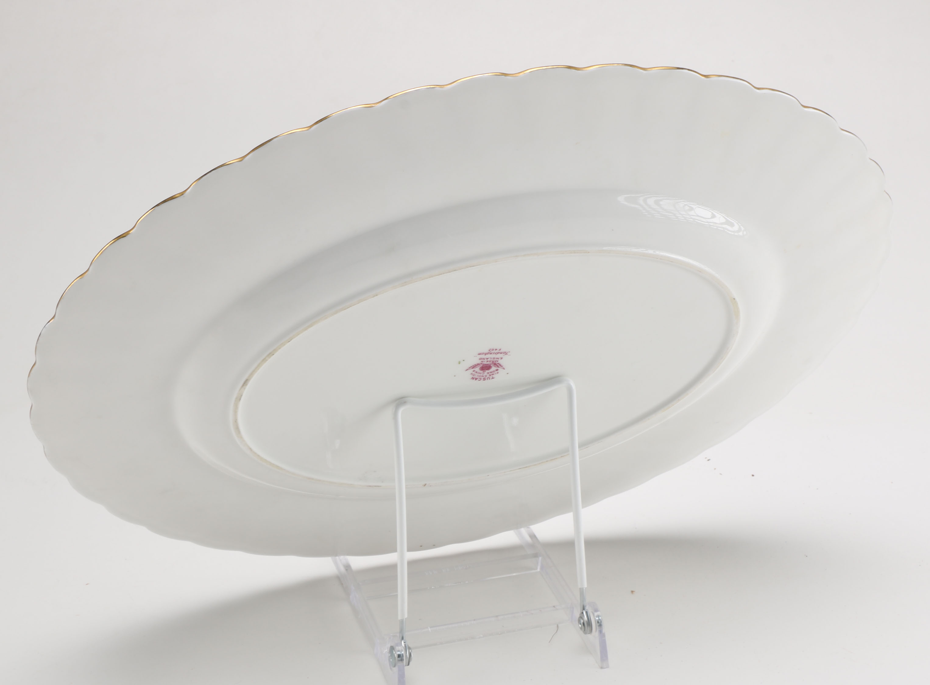 Tuscan Fine Bone China "Sandringham" China Set