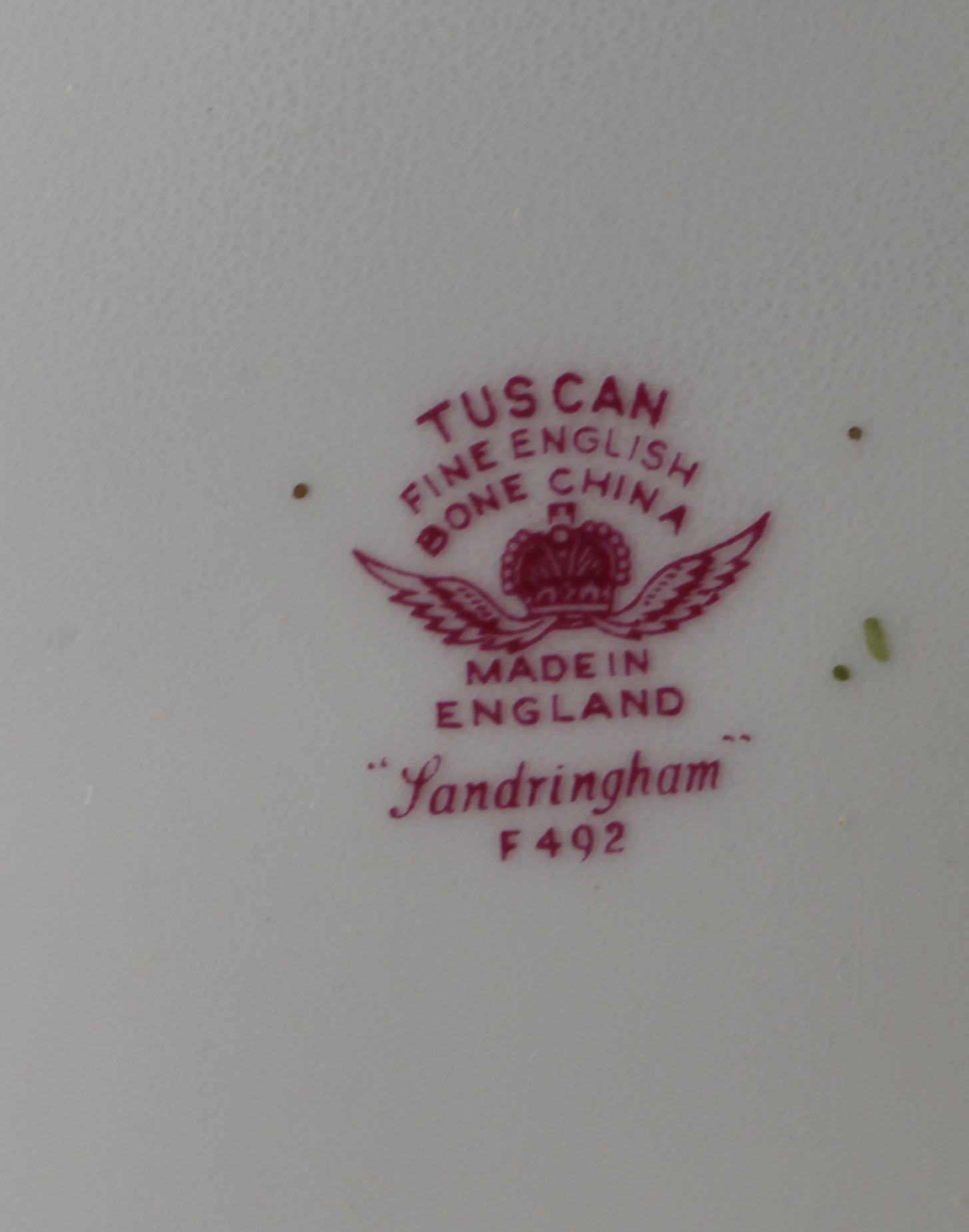 Tuscan Fine Bone China "Sandringham" China Set