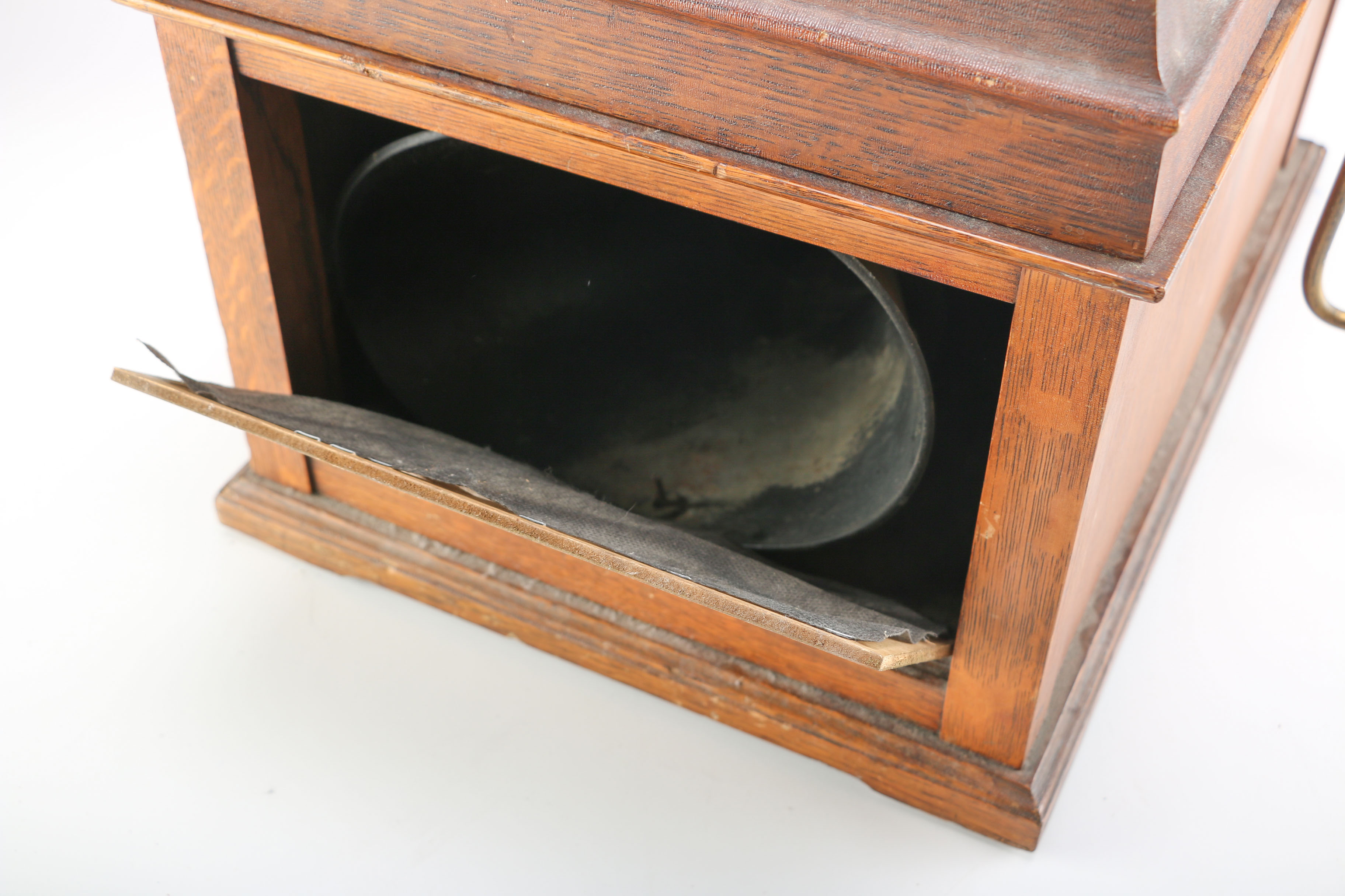 Antique Thomas Edison Amberola Phonograph with Cylinders