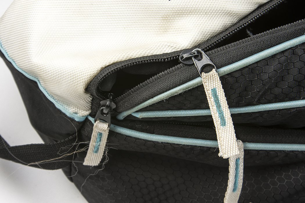 Dunlop Biomimetic 300 Tour Tennis Racquet and Bag