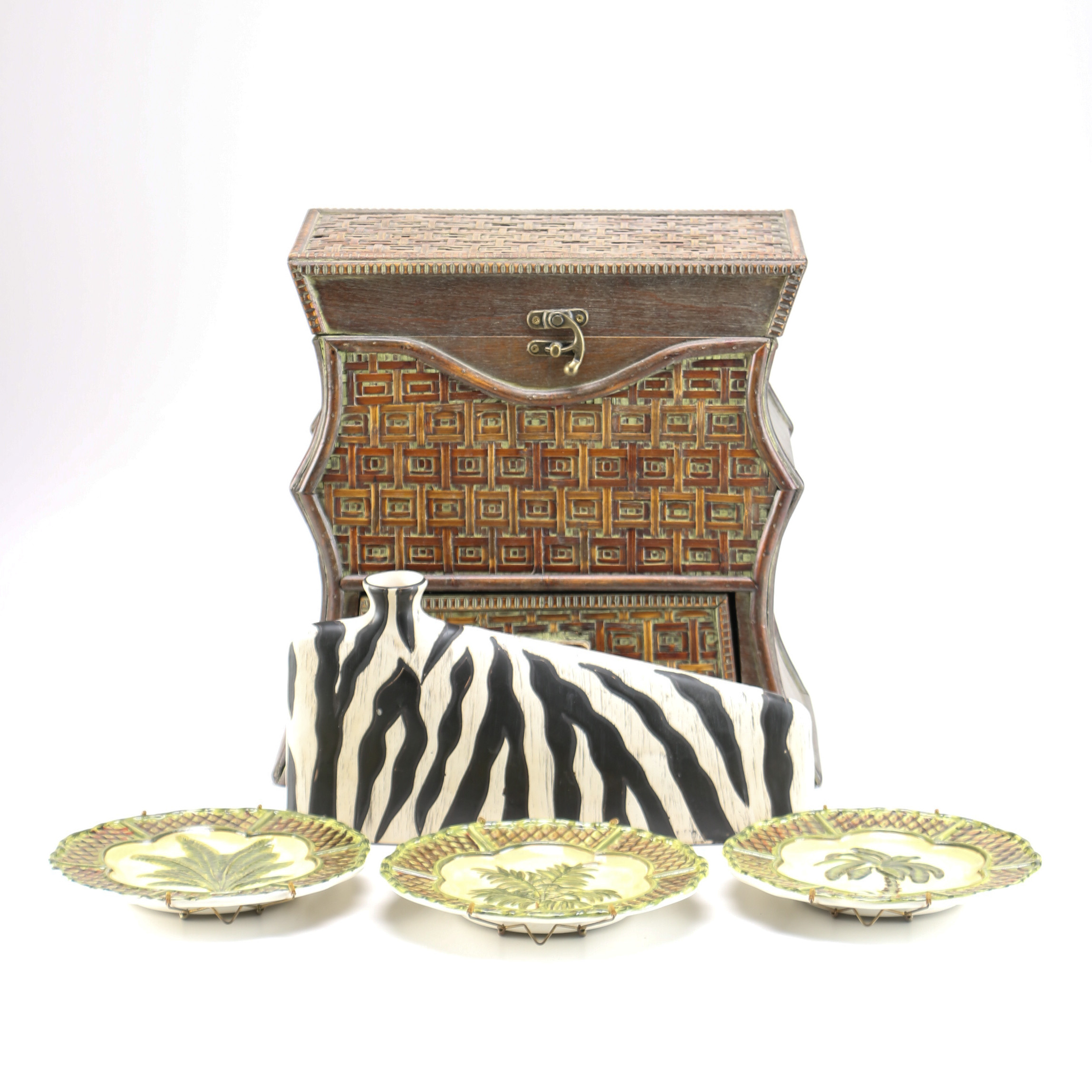 Tropical Themed Decor