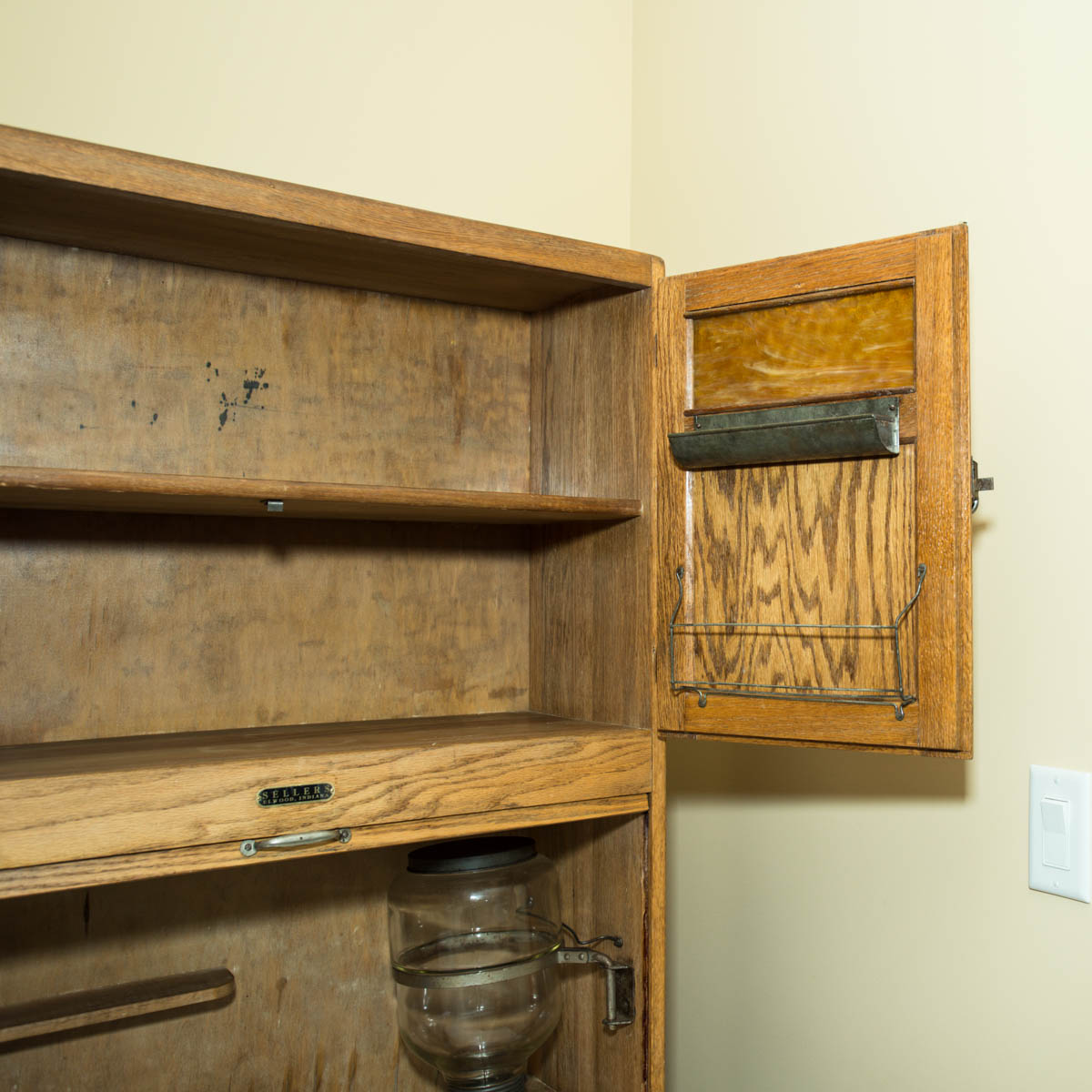 1920's Hoosier Style Seller's Kitchen Cabinet