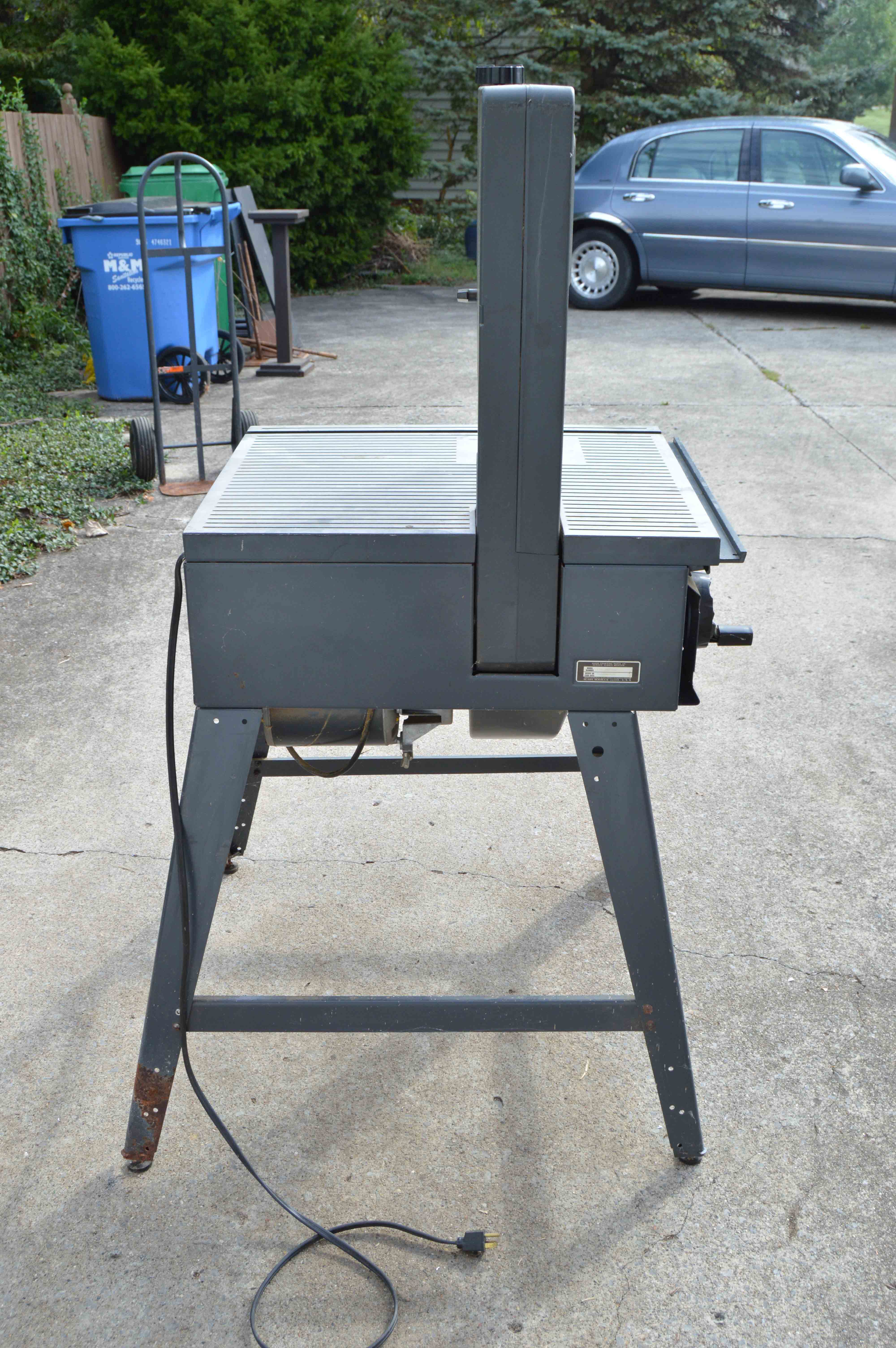 Craftsman 12" Two Speed Band Saw with Table