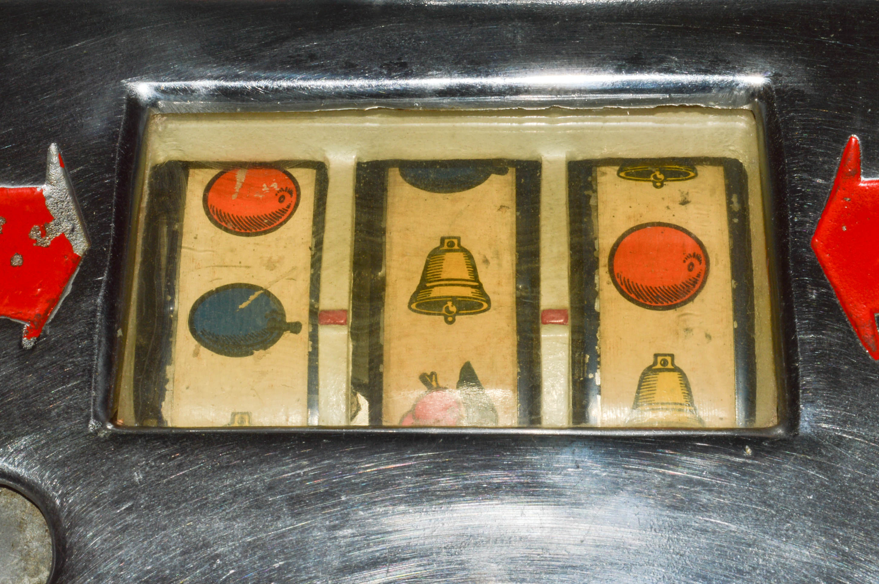 Vintage Jennings "Chief Tic Tac Toe" 25 cent Slot Machine