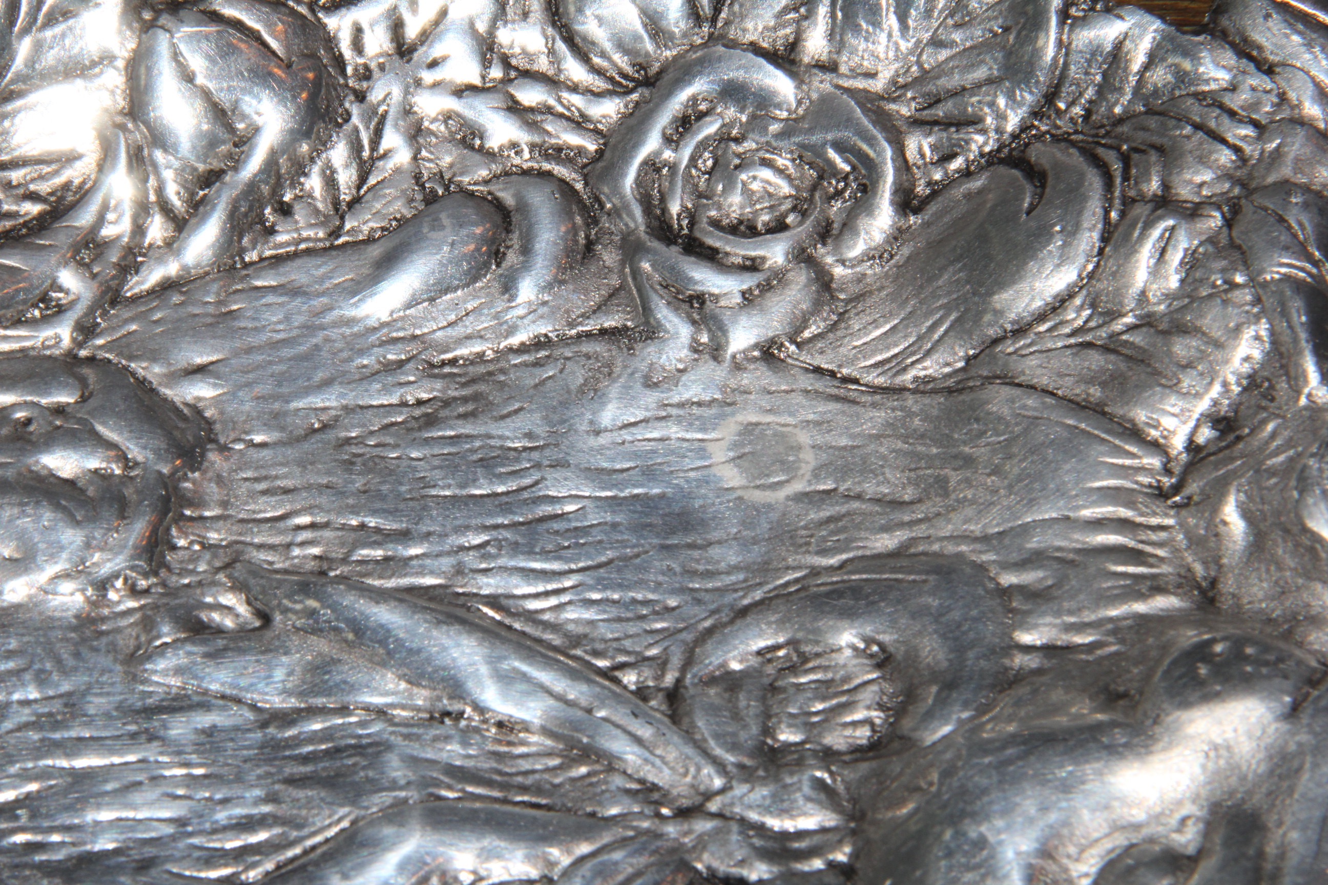 Vintage Everlast Hammered Aluminum Dish With Rabbit Serving Tray