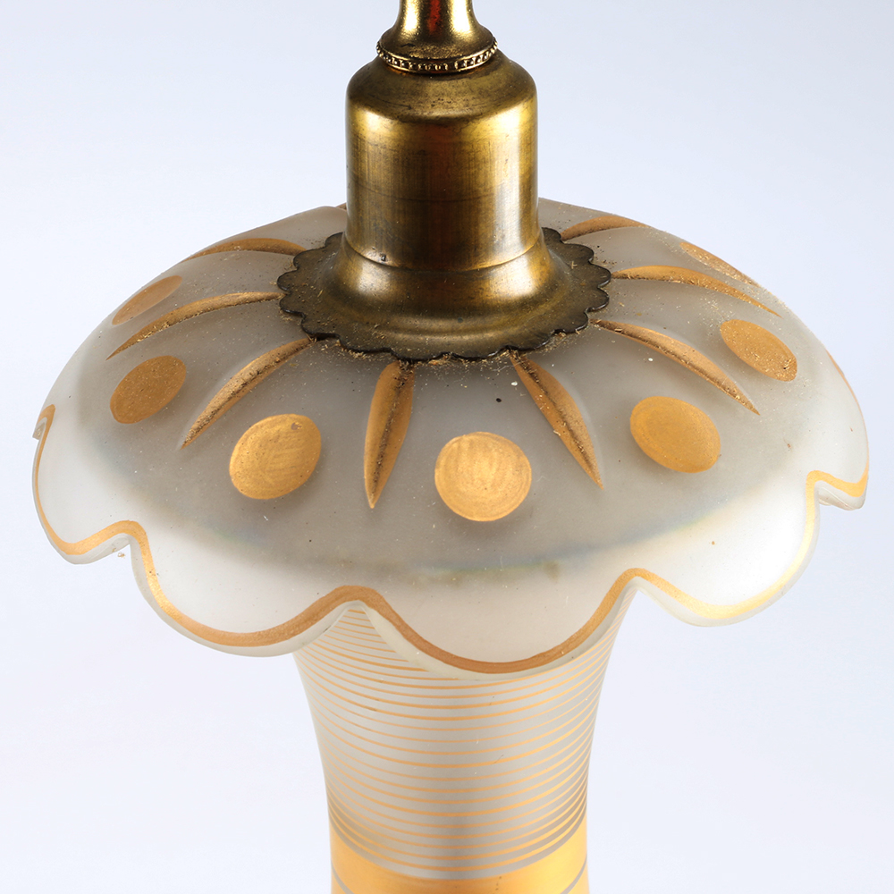 Vintage Frosted Glass Floriform Table Lamp