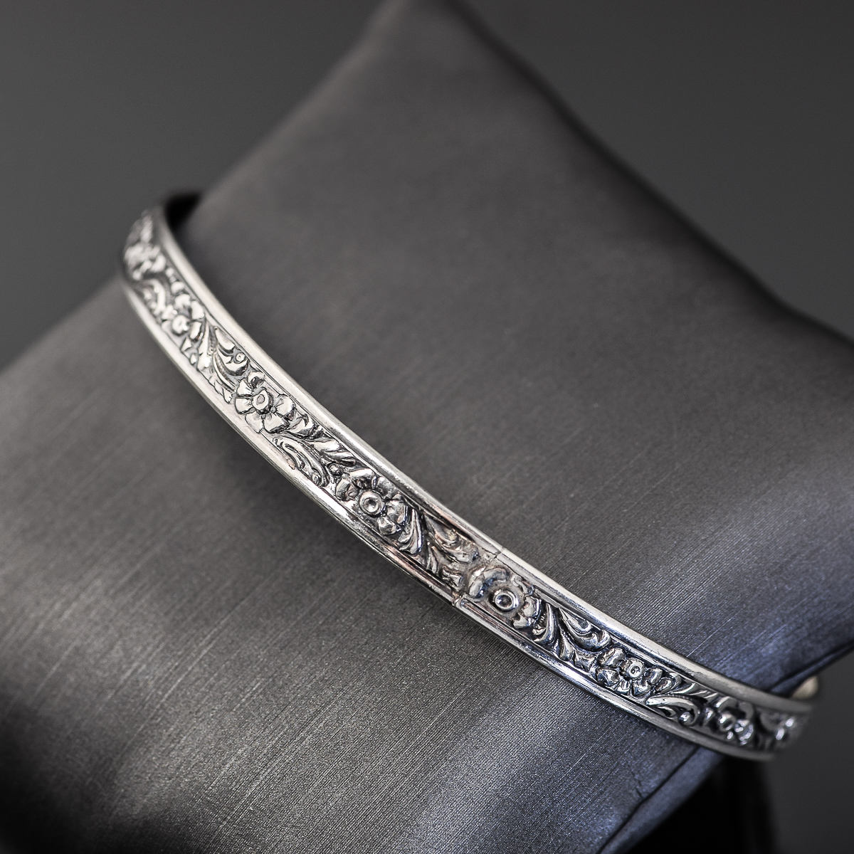 Danecraft Sterling Silver Bangle Bracelet