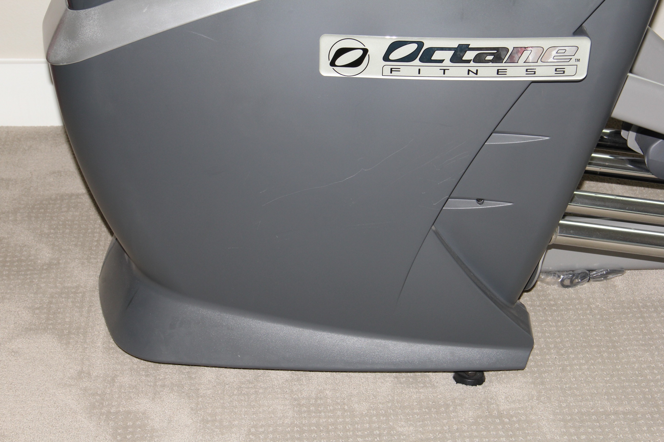 Octane Fitness Q45E Elliptical Trainer