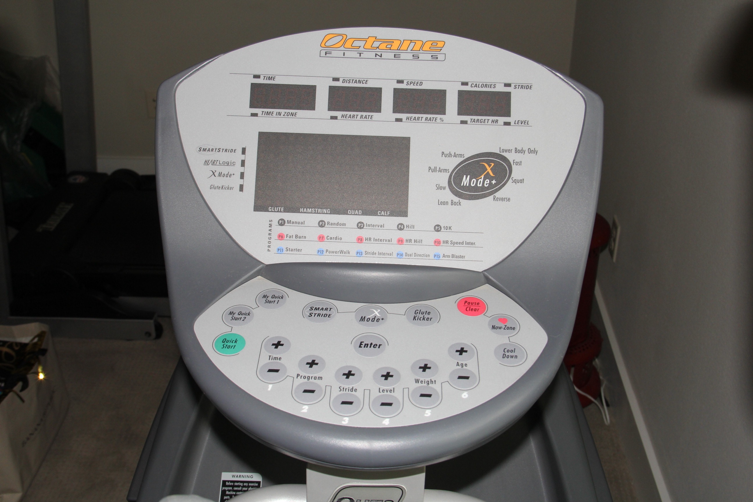 Octane Fitness Q45E Elliptical Trainer