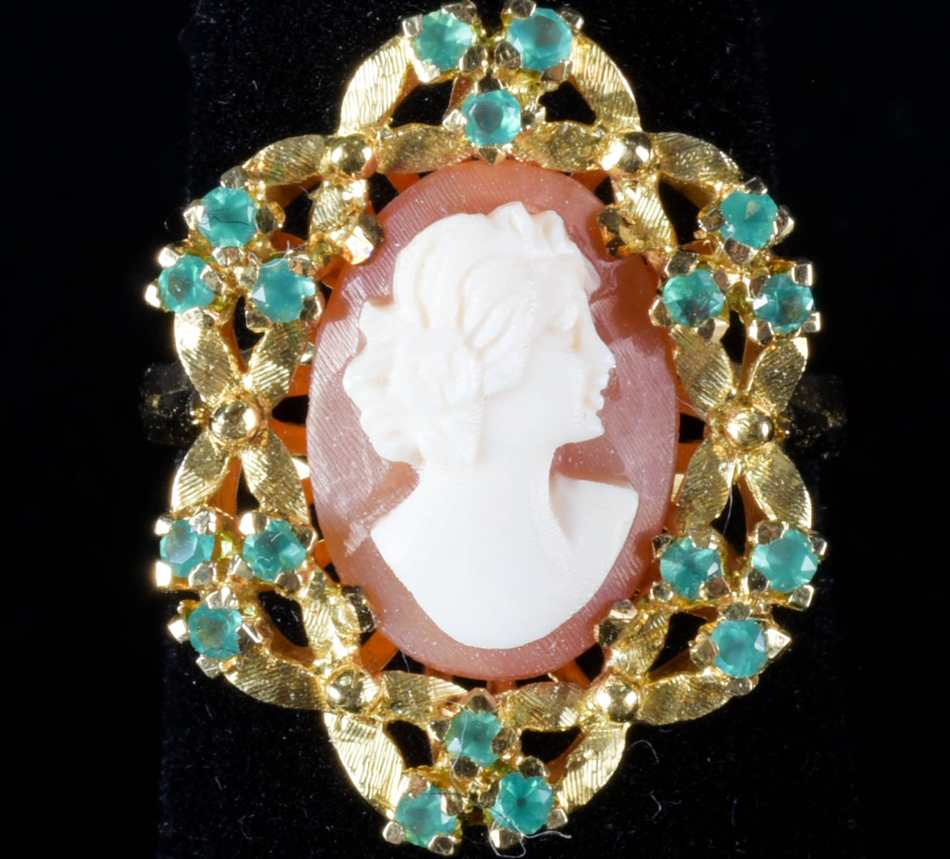 18K Gold Cameo Ring with Emeralds