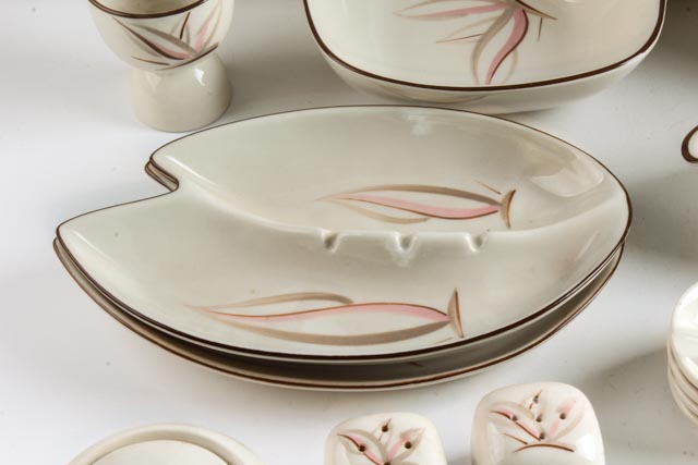 Vintage Winfield "Dragon Flower" China