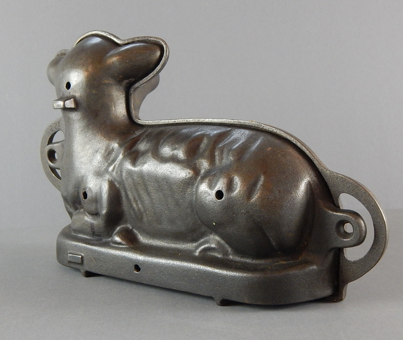 Vintage Griswold Cast Iron Lamb Cake Mold