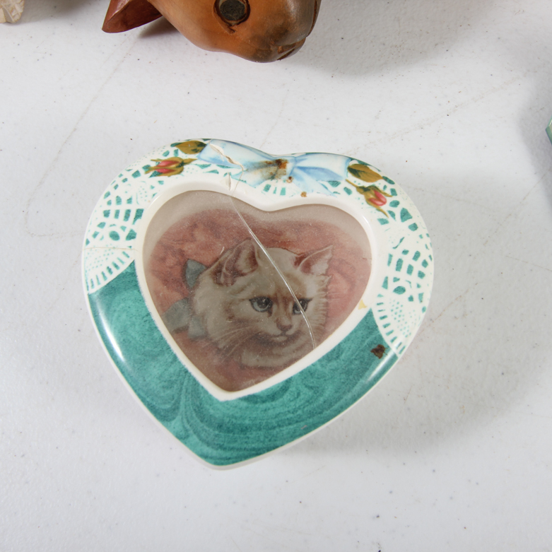 Collection of Cat Decor