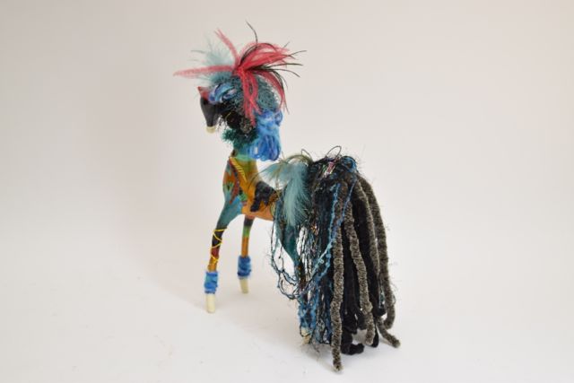 Signed Horse Sculpture by Jeanie Shackelford