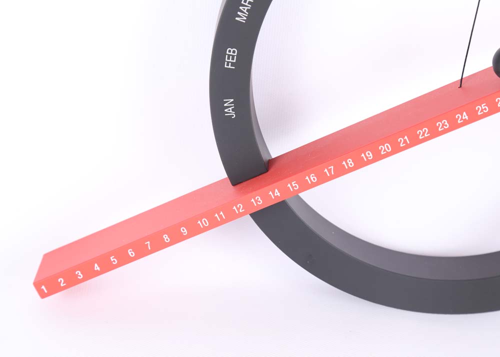 Gideon Dagan's MoMA Perpetual Movement Calendar