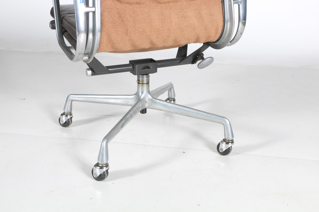 Herman Miller Eames Aluminum Group Leather Armchair