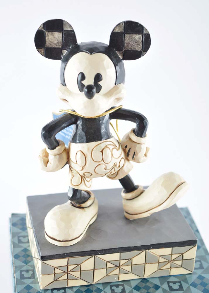 Jim Shore Disney Showcase Mickey Mouse Collection