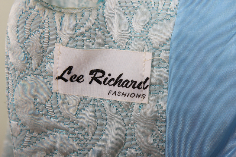 Women's Vintage Clothing