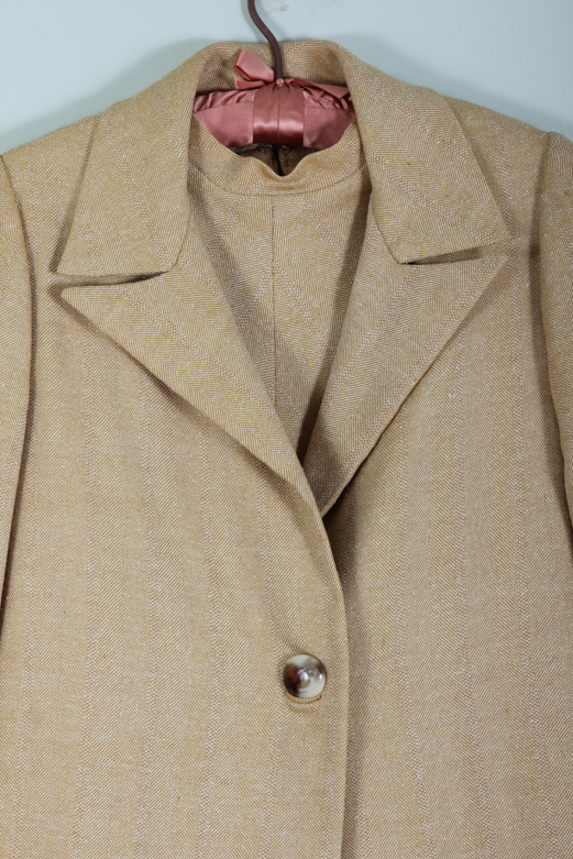 Women's Vintage Clothing