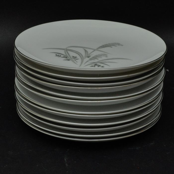 Wentworth China Eterna Shape Silver Wheat Dinnerware