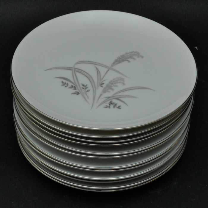 Wentworth China Eterna Shape Silver Wheat Dinnerware