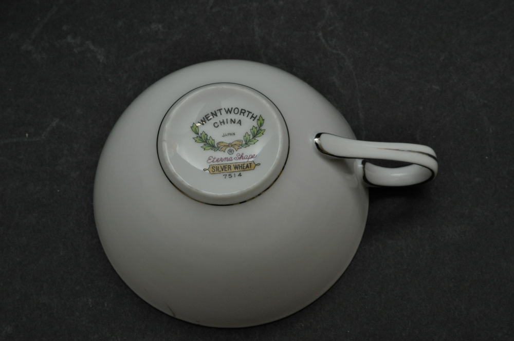 Wentworth China Eterna Shape Silver Wheat Dinnerware