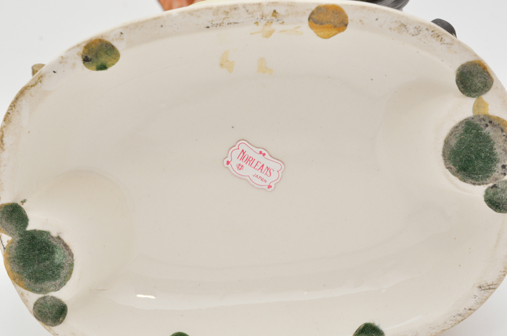 Pair of Norleans Figurines