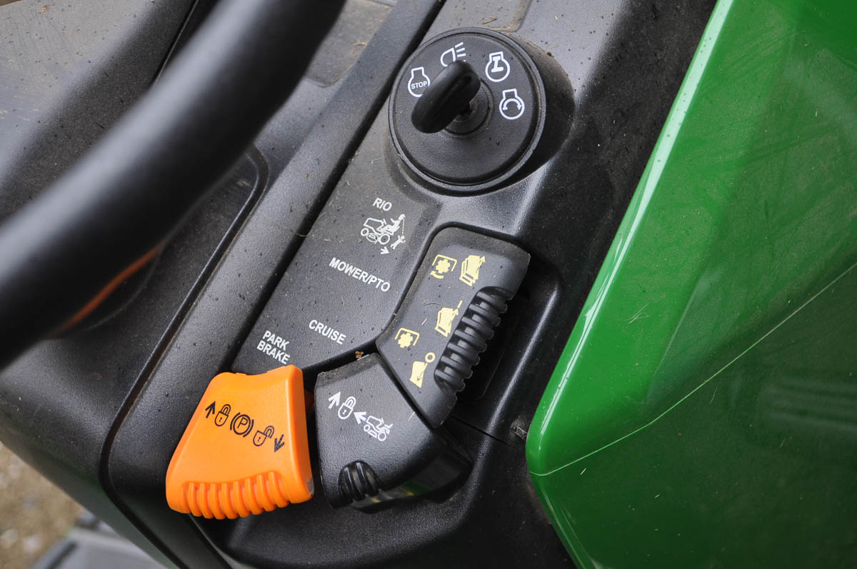 John Deere X300 Riding Mower