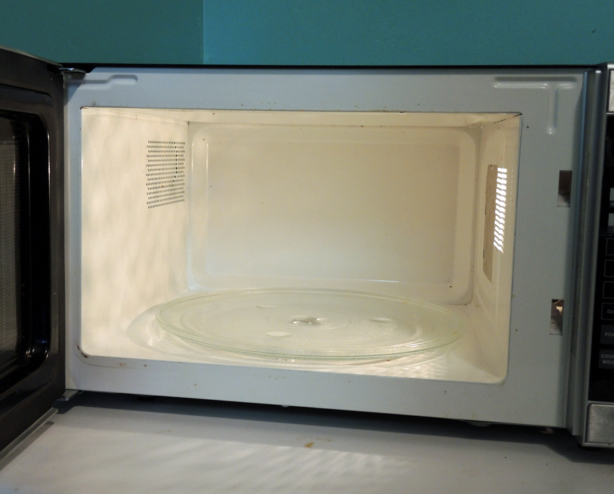 Emerson Model MW8119SB Microwave