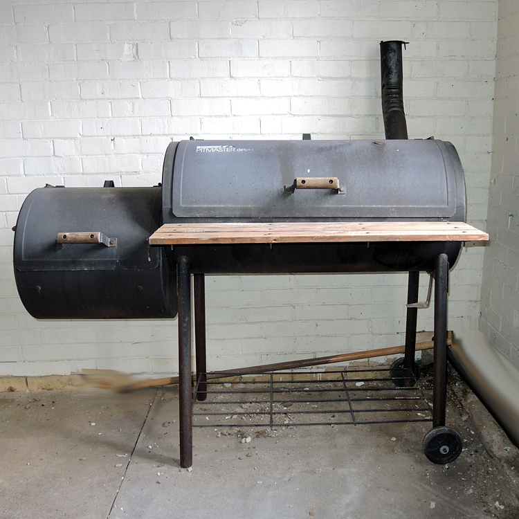 Brinkmann Charcoal Grill with Smoker