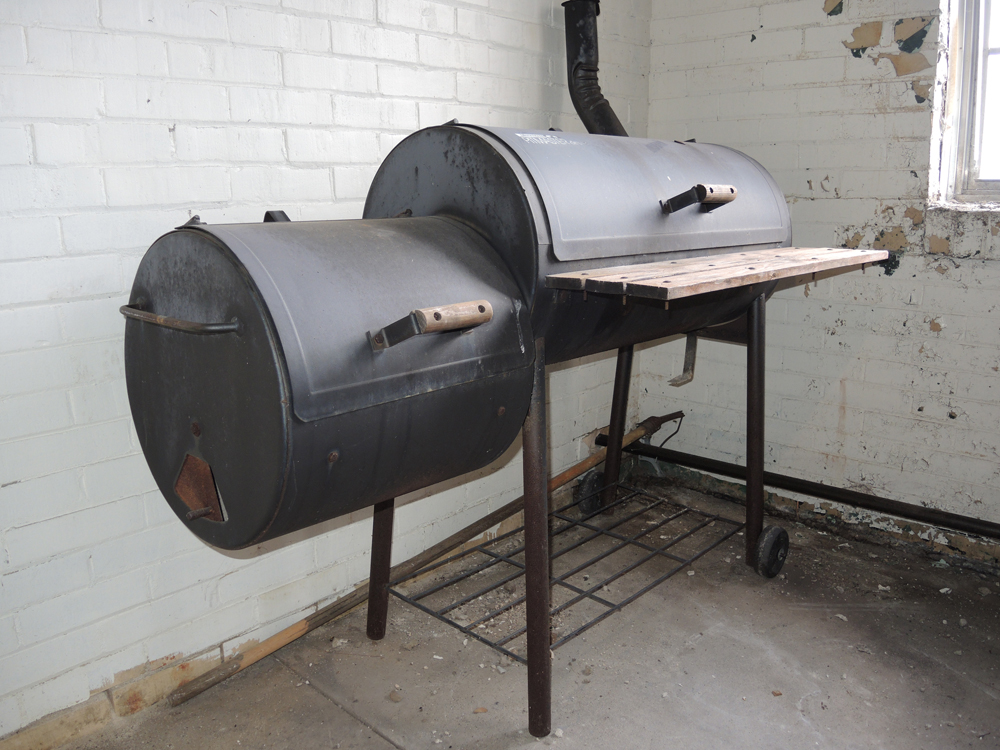 Brinkmann Charcoal Grill with Smoker