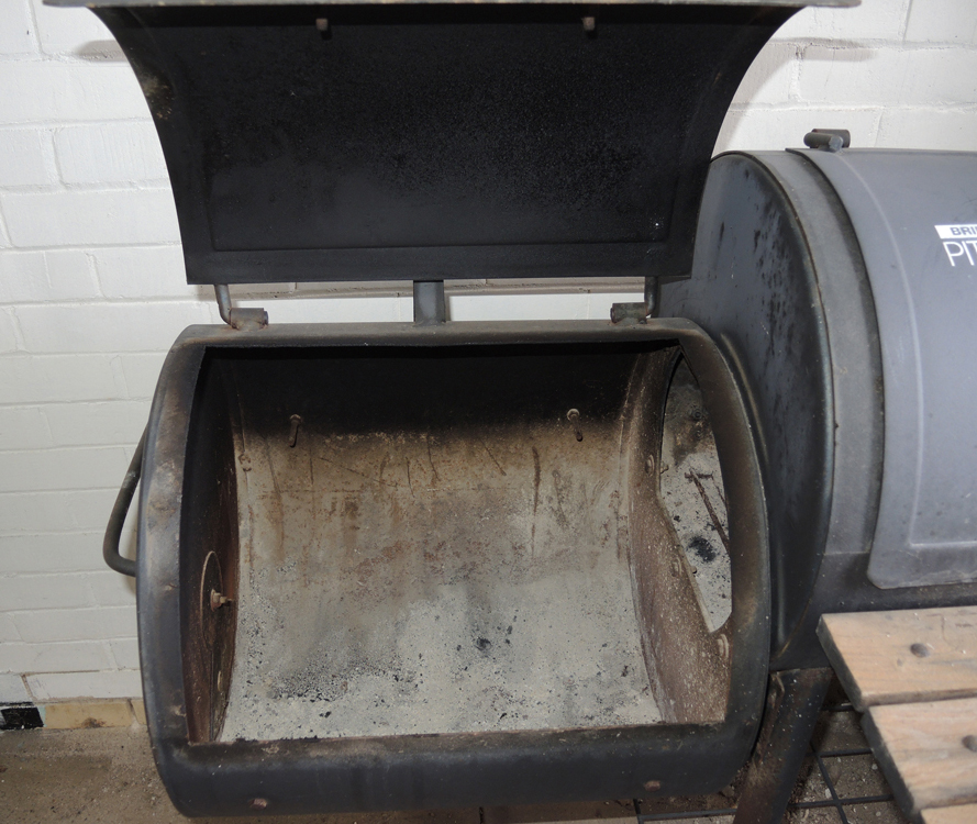 Brinkmann Charcoal Grill with Smoker