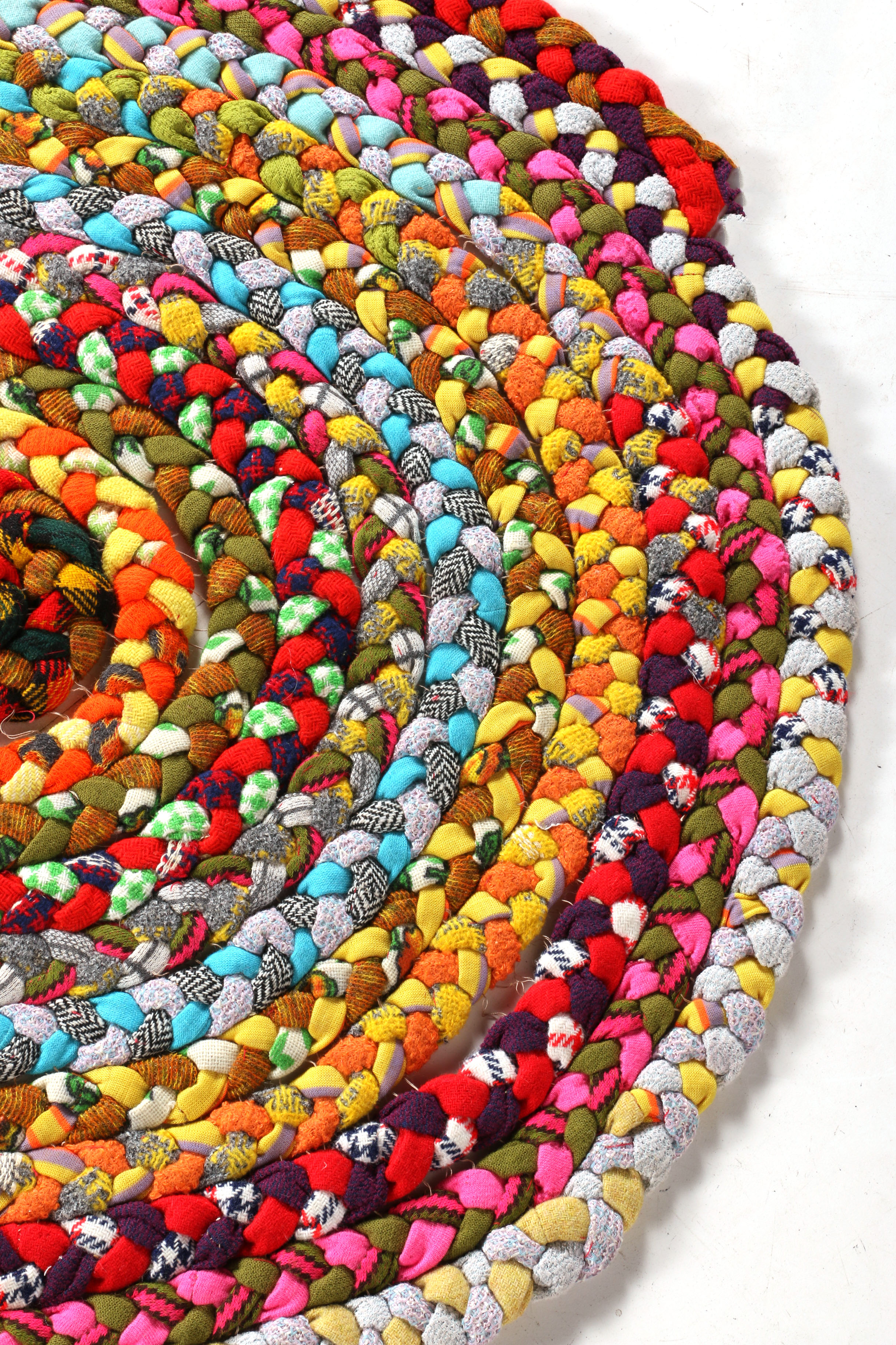 Vibrant Vintage Braided Area Rug