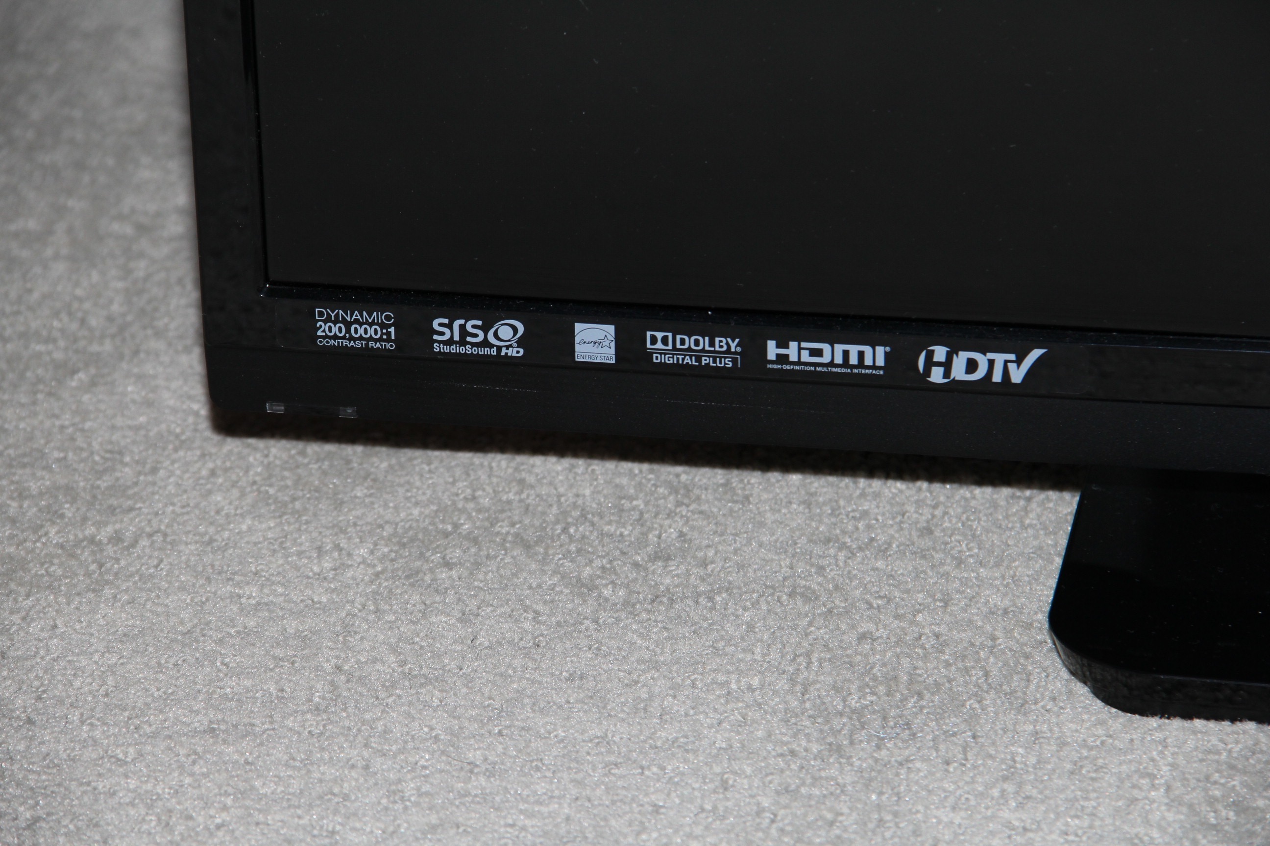 Vizio 32" Flat Screen LED Television